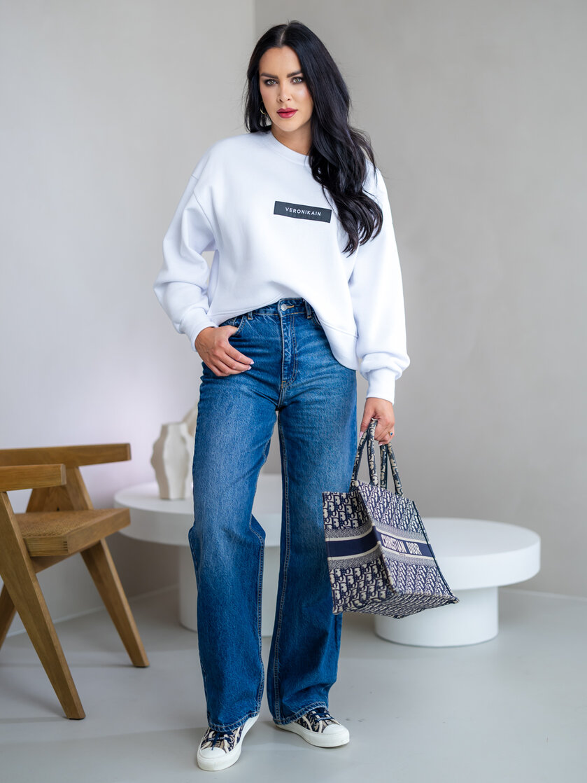 OVERSIZE MIKINA “ARIANNA” - ZÁKLADNÁ DĹŽKA - ETIKETA NA PRSIACH