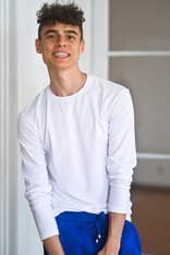 PÁNSKE TRIČKO S GUĽATÝM VÝSTRIHOM / DLHÉ RUKÁVY / VŠETKY FARBY