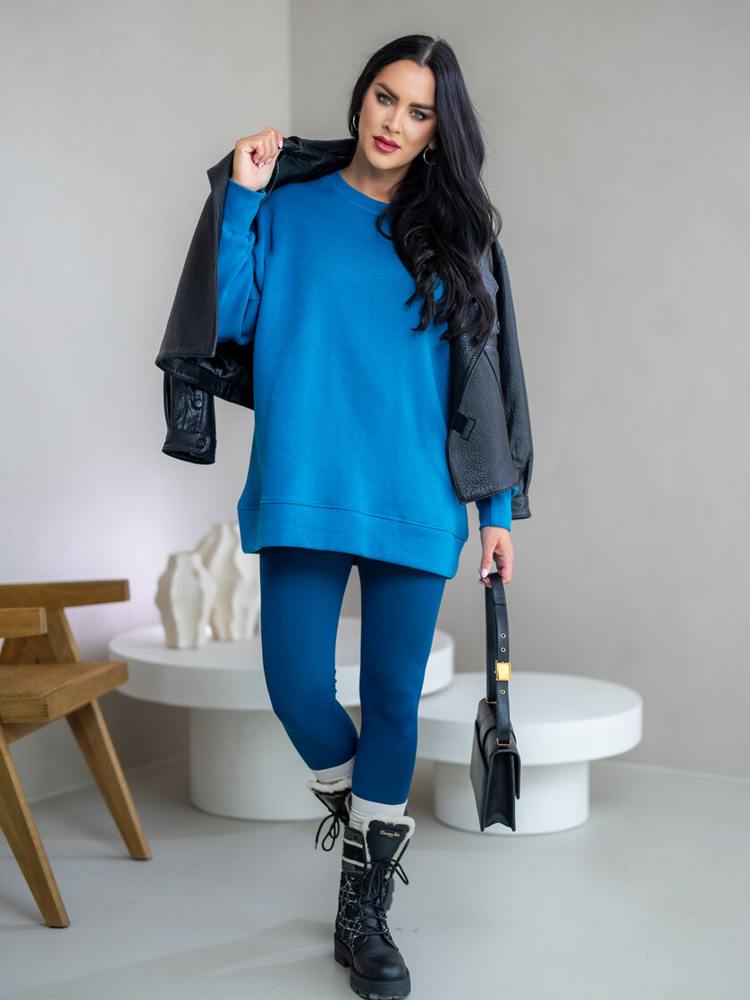 PREDĹŽENÁ OVERSIZE MIKINA “ARIANNA” - HLADKÁ