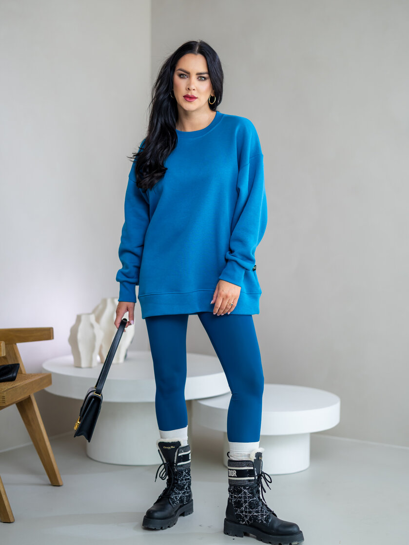 PREDĹŽENÁ OVERSIZE MIKINA “ARIANNA” - HLADKÁ