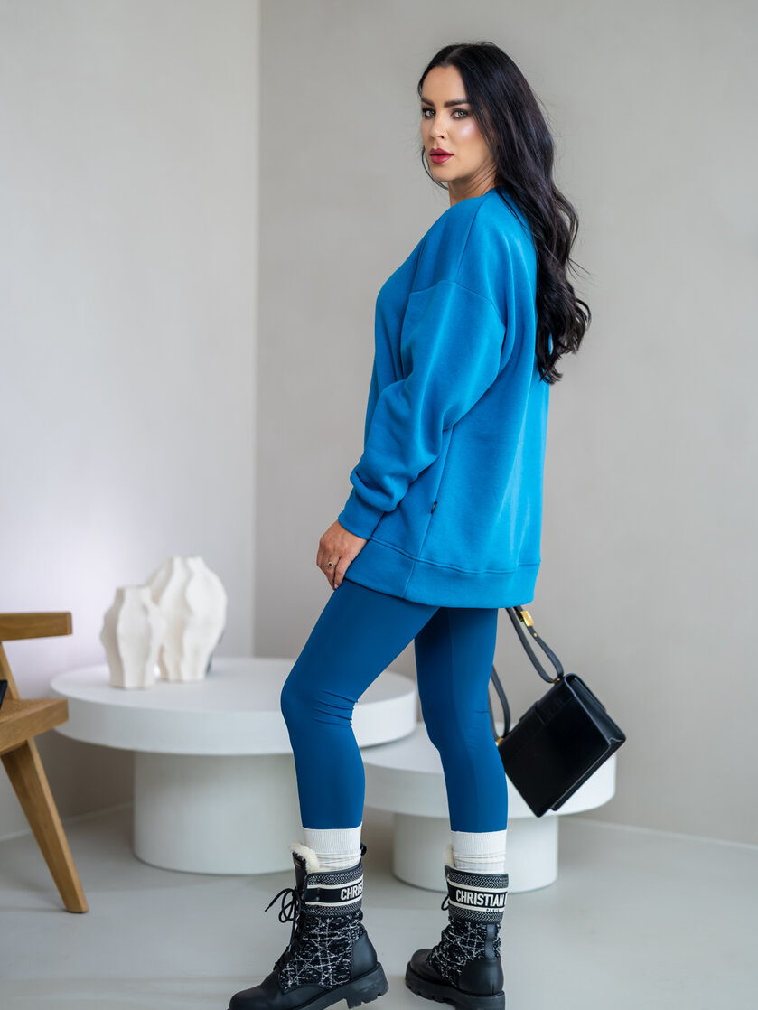 PREDĹŽENÁ OVERSIZE MIKINA “ARIANNA” - HLADKÁ