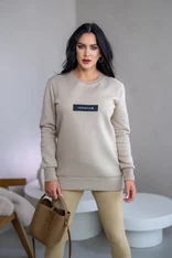 PREDĹŽENÁ ZÁKLADNÁ MIKINA “BIANCA” - ETIKETA NA PRSIACH PREDĹŽENÁ ZÁKLADNÁ MIKINA “BIANCA” - ETIKETA NA PRSIACH