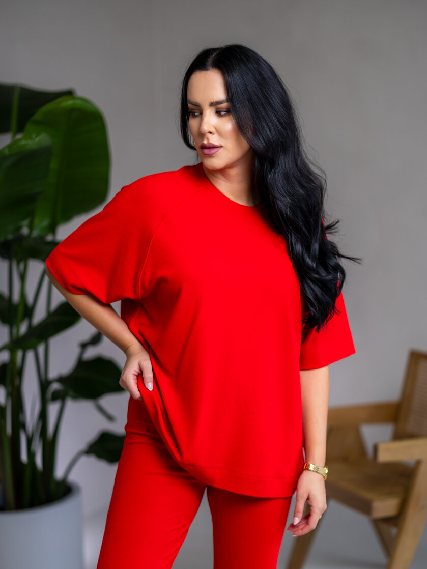 PREDĹŽENÉ OVERSIZE TRIČKO “DACOTA”