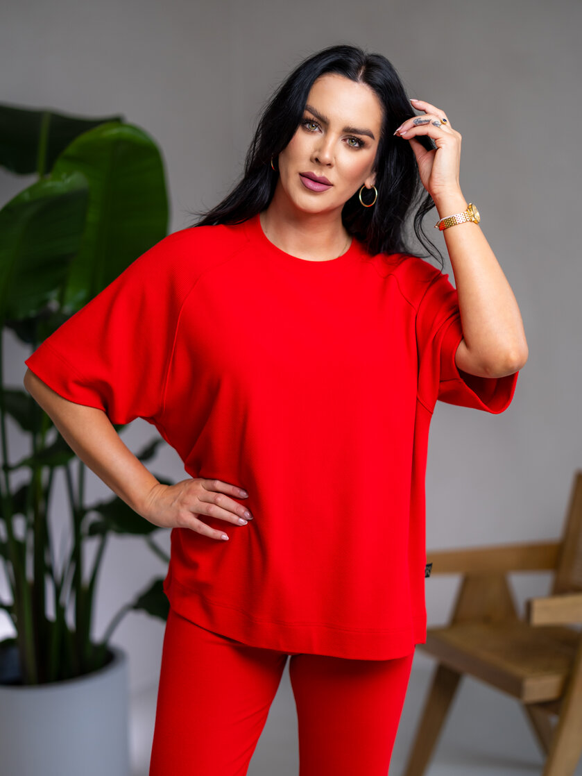 PREDĹŽENÉ OVERSIZE TRIČKO “DACOTA”