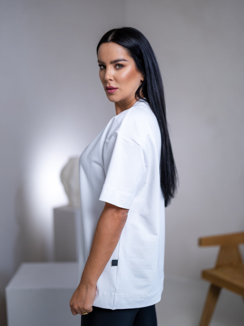 PREDĹŽENÉ TRIČKO “MELANIE” HLADKÉ