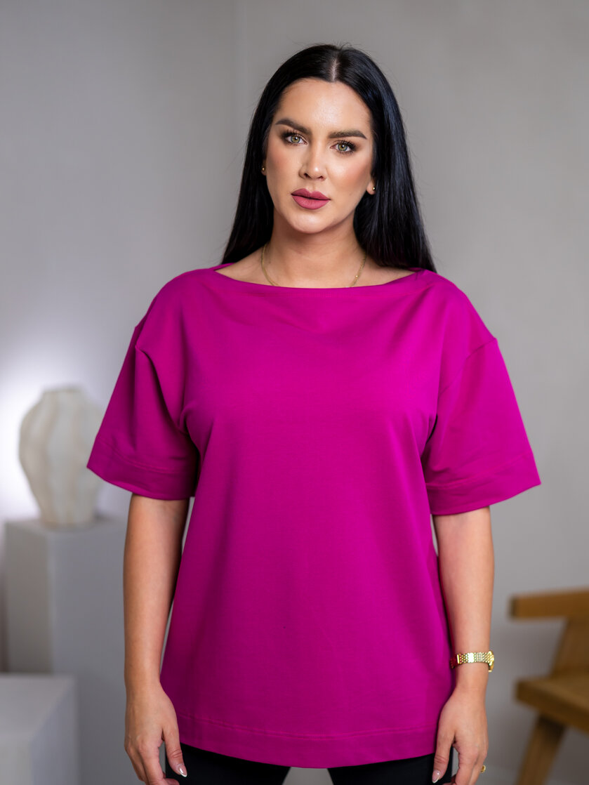 PREDĹŽENÉ TRIČKO “MELANIE” S LODIČKOVÝM VÝSTRIHOM