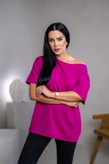 PREDĹŽENÉ TRIČKO “MELANIE” S LODIČKOVÝM VÝSTRIHOM