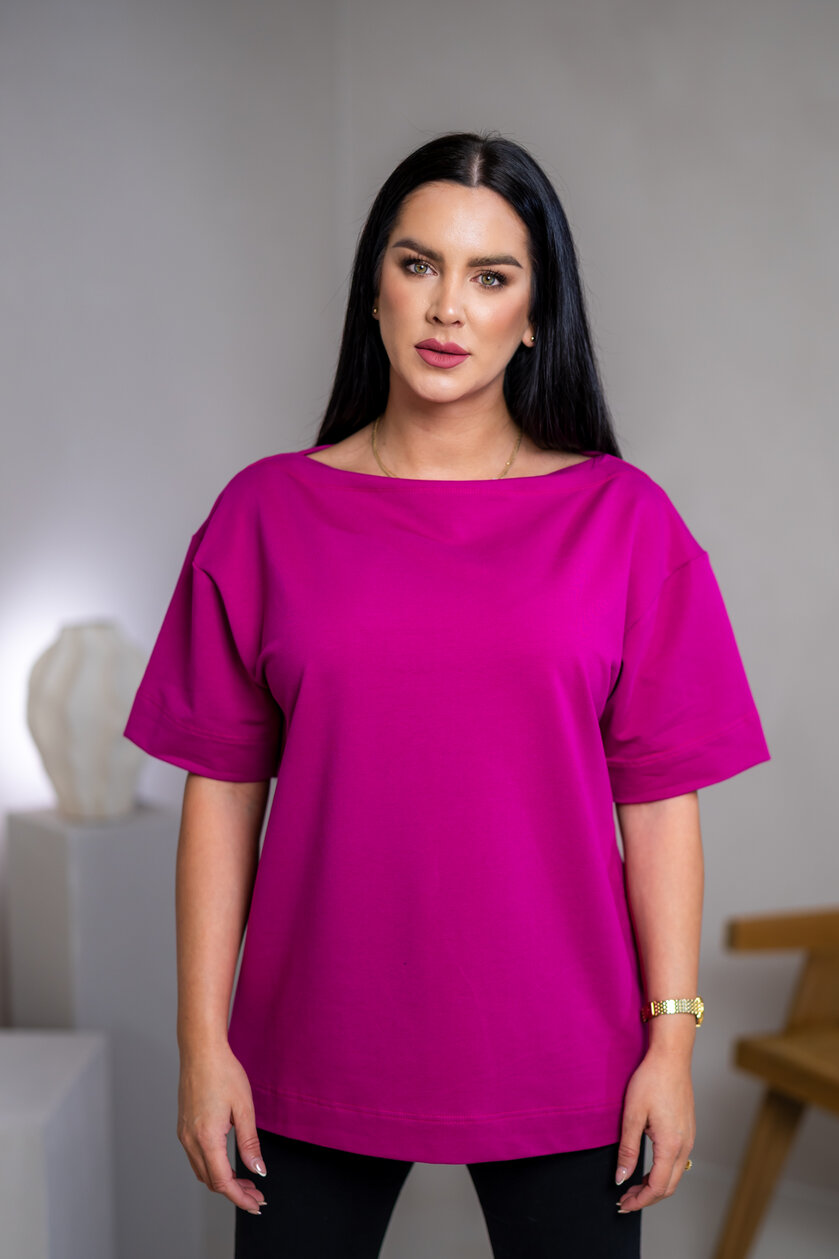 PREDĹŽENÉ TRIČKO “MELANIE” S LODIČKOVÝM VÝSTRIHOM