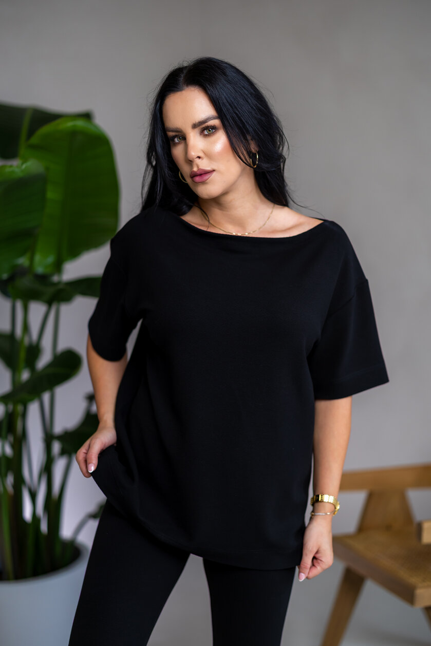 PREDĹŽENÉ TRIČKO “MELANIE” S LODIČKOVÝM VÝSTRIHOM