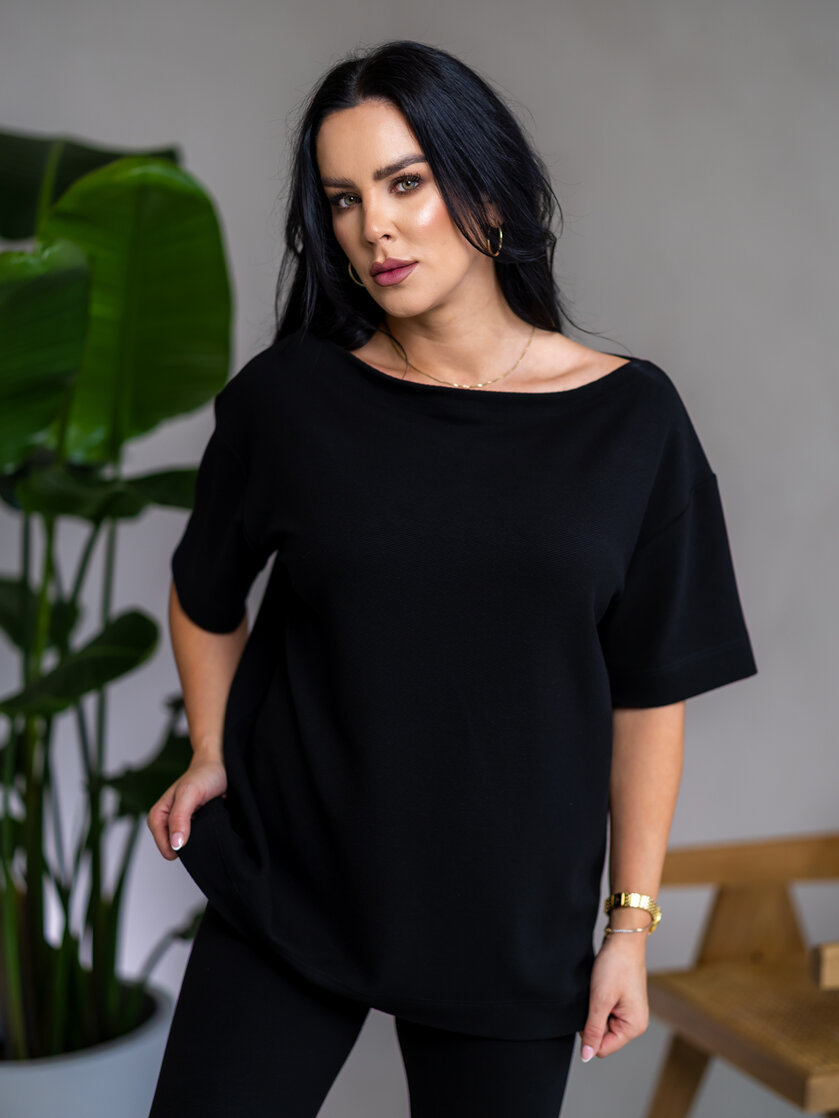PREDĹŽENÉ TRIČKO “MELANIE” S LODIČKOVÝM VÝSTRIHOM - TVIL