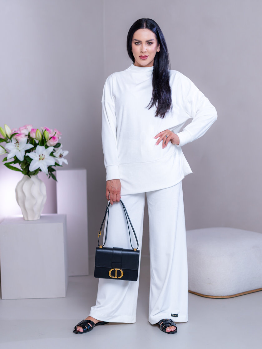 PREDĹŽENÝ TOP “JODIE” S RÁRPORKAMI - RUKÁVY DO PATENTU