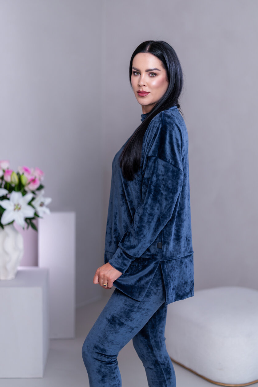 PREDĹŽENÝ TOP “JODIE” S RÁRPORKAMI - RUKÁVY DO PATENTU