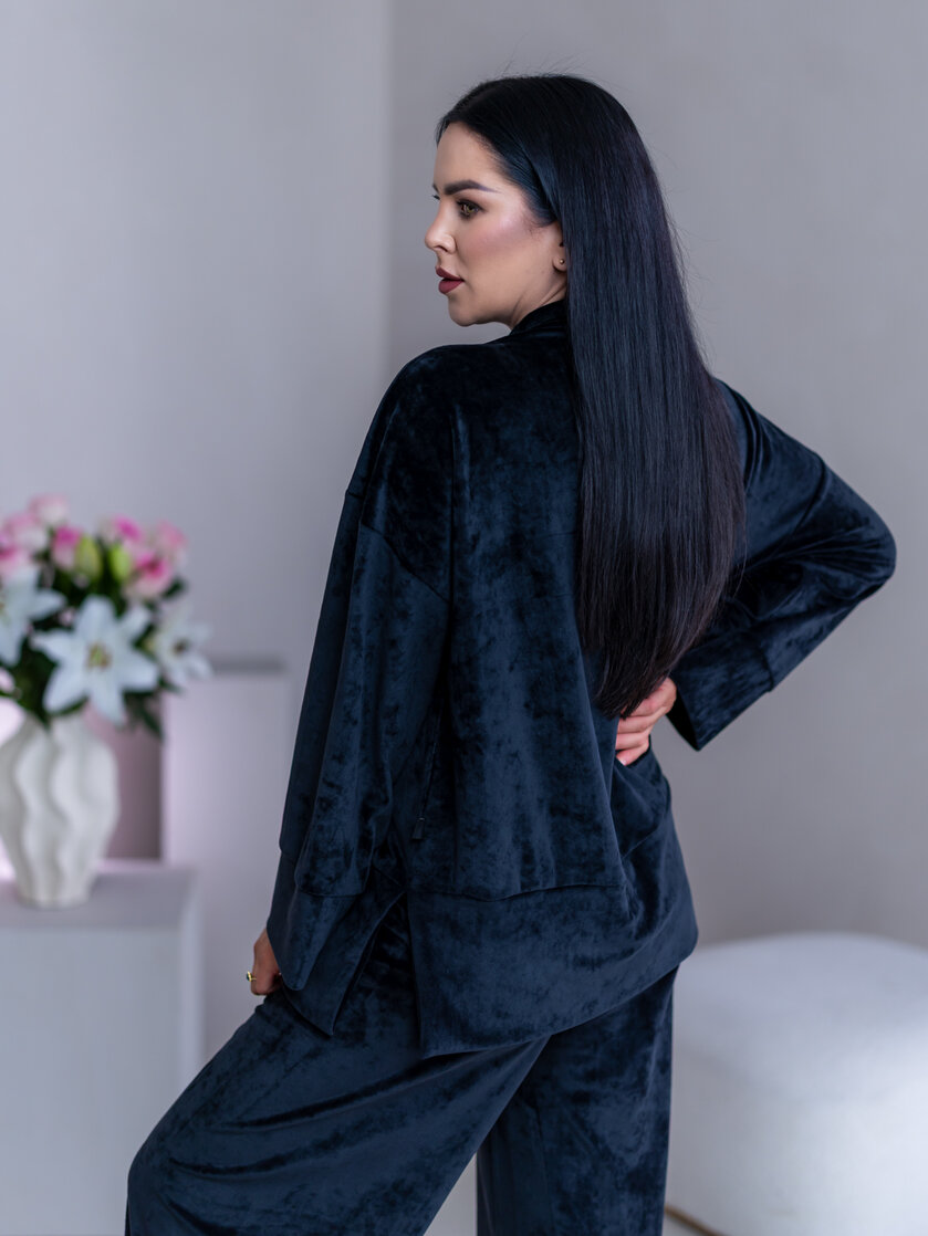 PREDĹŽENÝ TOP “JODIE” S RÁRPORKAMI - ŠIROKÉ RUKÁVY