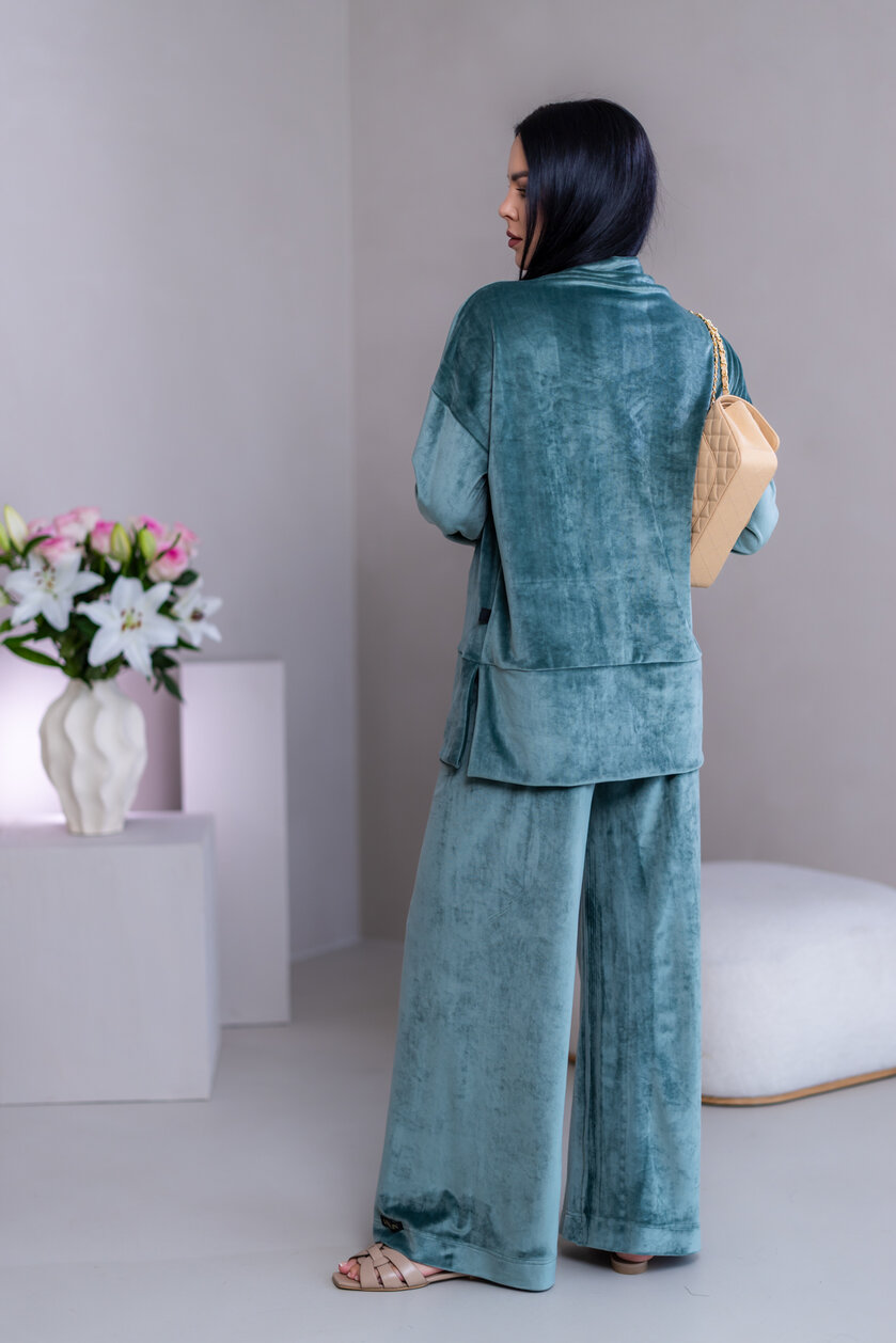 PREDĹŽENÝ TOP “JODIE” S RÁRPORKAMI - ŠIROKÉ RUKÁVY