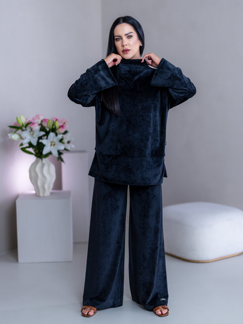 PREDĹŽENÝ TOP “JODIE” S RÁRPORKAMI - ŠIROKÉ RUKÁVY