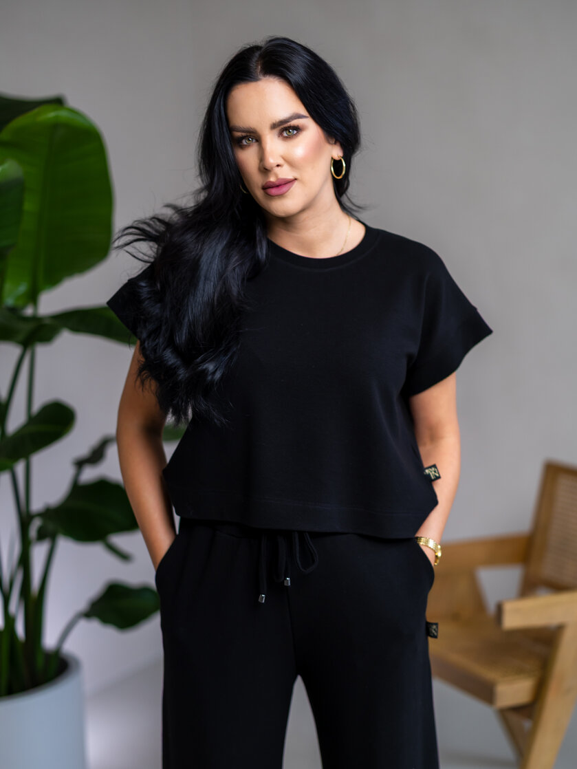 ROZŠÍRENÉ NOHAVICE “EVELYN” HLADKÉ