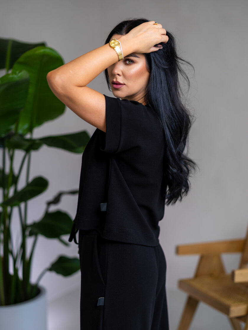 ROZŠÍRENÉ NOHAVICE “EVELYN” HLADKÉ
