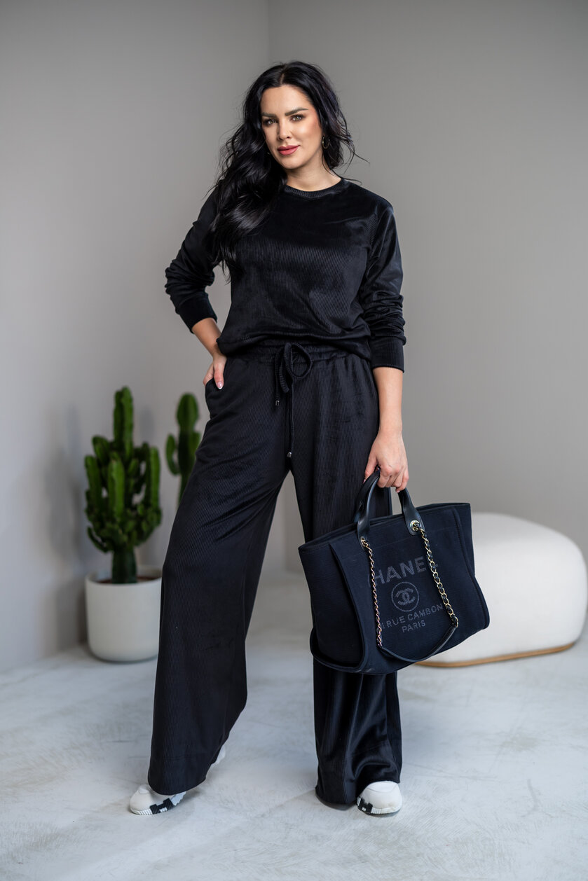 ROZŠÍRENÉ NOHAVICE “EVELYN” HLADKÉ