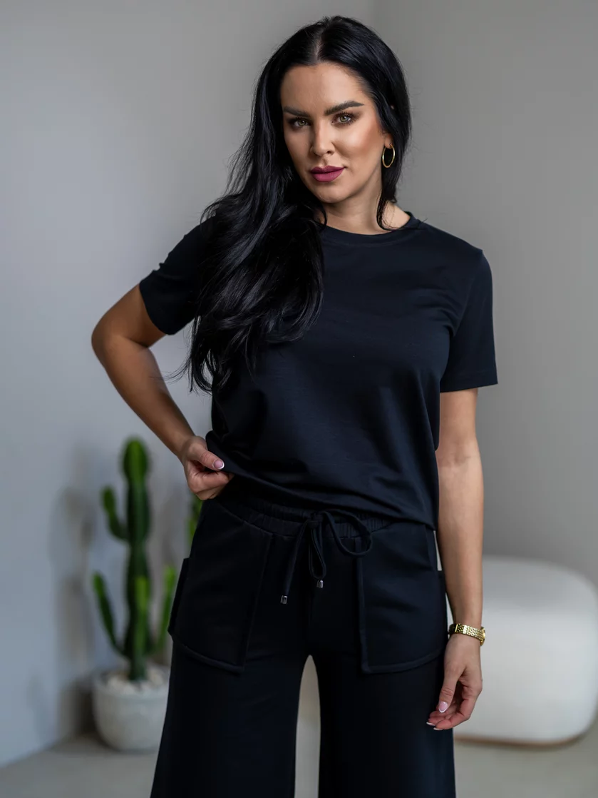 ROZŠÍRENÉ NOHAVICE “NAOMI” S VRECKAMI