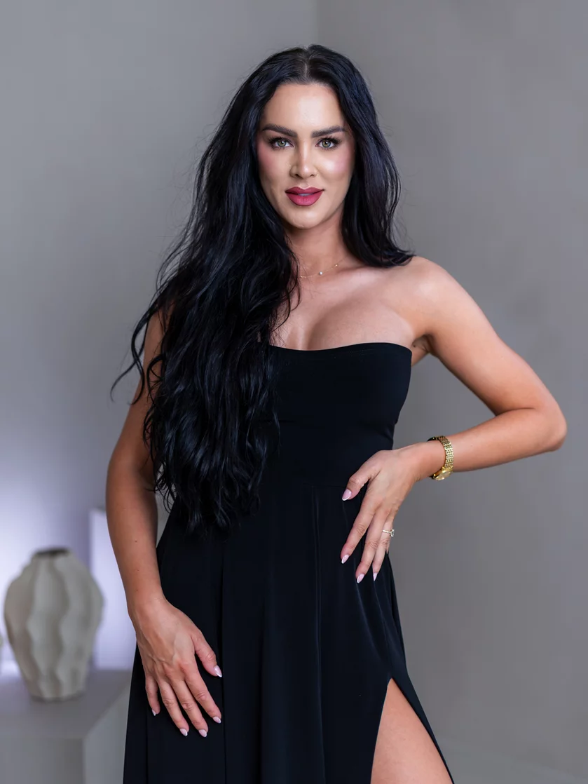 ŠATY “AMELIA“ - PONAD PRSIA ŠATY “AMELIA“ - PONAD PRSIA