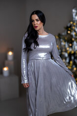 ŠATY “JULIET” S LODIČKOVÝM VÝSTRIHOM A ROZŠÍRENÝMI RUKÁVMI