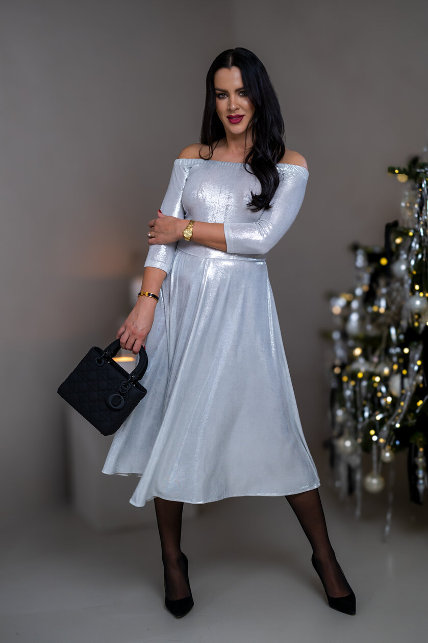 ŠATY “JULIET” S ODHALENÝMI RAMENAMI