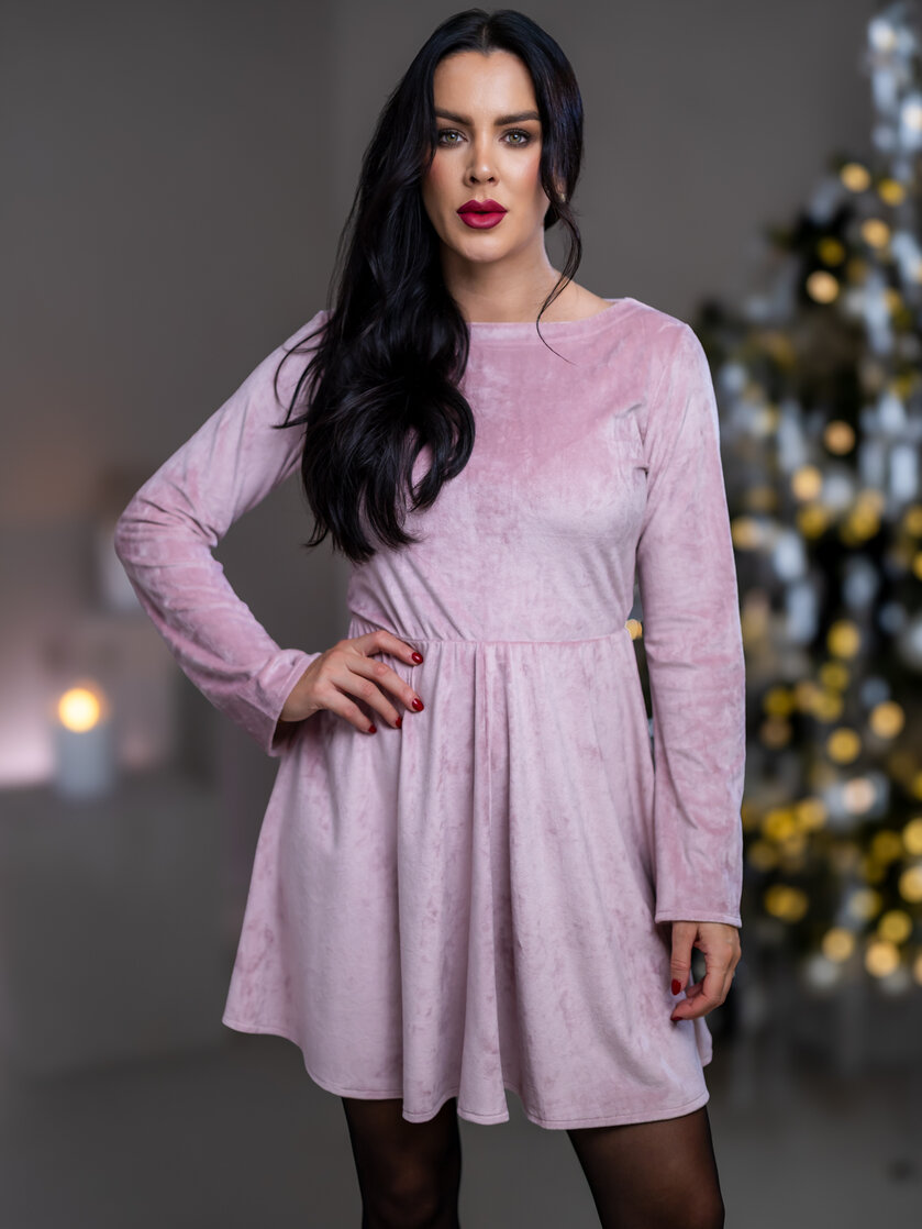 ŠATY “PATRICIA” S LODIČKOVÝM VÝSTRIHOM A ROZŠÍRENÝMI RUKÁVMI