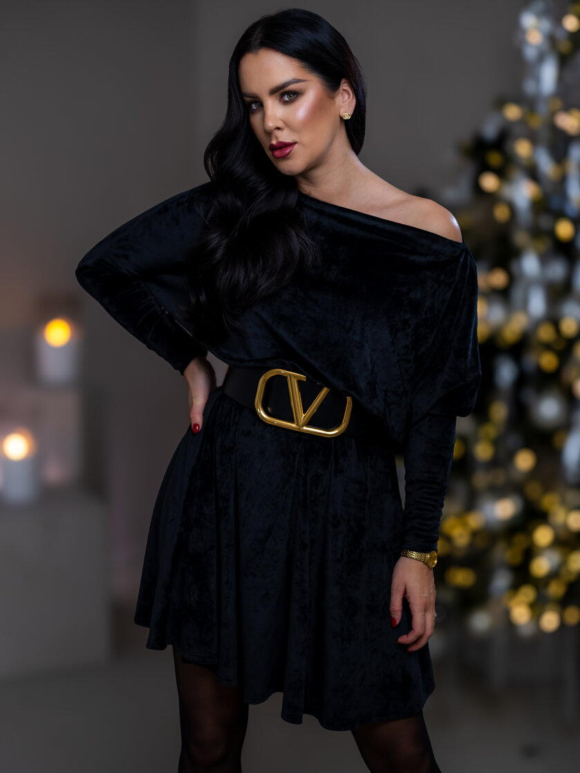 ŠATY “PATRICIA” S NETOPIERÍMI RUKÁVMI A LODIČKOVÝM VÝSTRIHOM