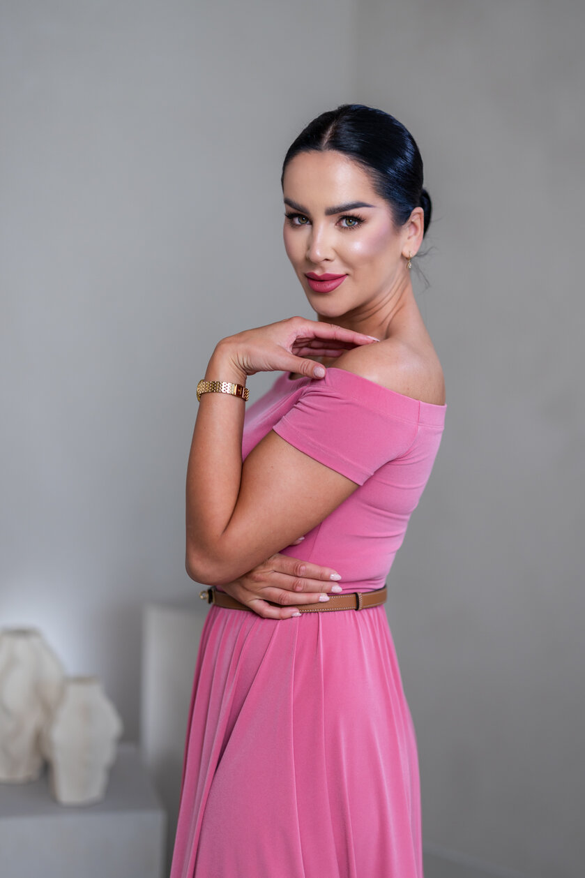 ŠATY “SELINA” - ODHALENÉ RAMENÁ