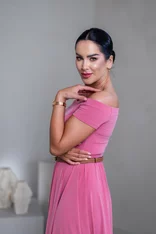 ŠATY “SELINA” - ODHALENÉ RAMENÁ ŠATY “SELINA” - ODHALENÉ RAMENÁ