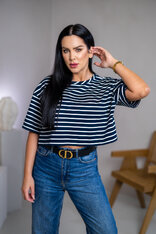 SKRÁTENÉ TRIČKO “MELANIE” - PÁSIK