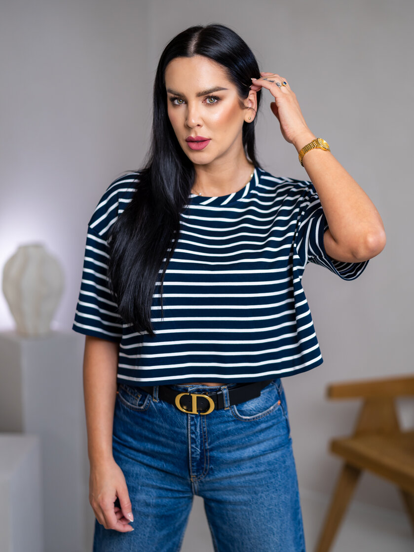 SKRÁTENÉ TRIČKO “MELANIE” - PÁSIK