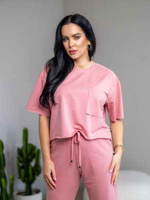 SKRÁTENÉ TRIČKO “MELANIE” S VRECKOM / SUROVÉ OKRAJE