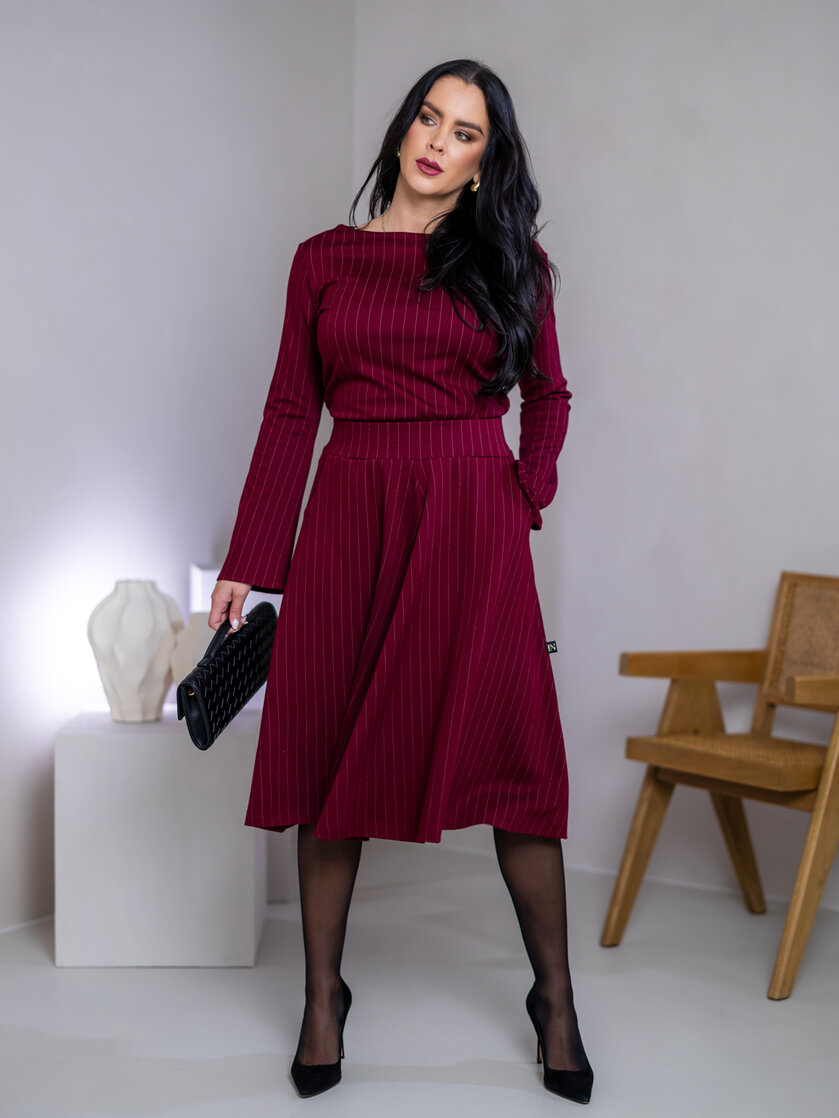 SUKŇA “BELLA” S VRECKAMI