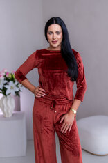 TOP “ANNETTE” - LODIČKOVÝ VÝSTRIH, PRILIEHAVÉ RUKÁVY