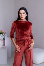 TOP “ANNETTE” - LODIČKOVÝ VÝSTRIH, PRILIEHAVÉ RUKÁVY