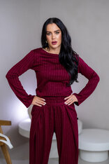 TOP “ANNETTE” - LODIČKOVÝ VÝSTRIH, ROZŠÍRENÉ RUKÁVY