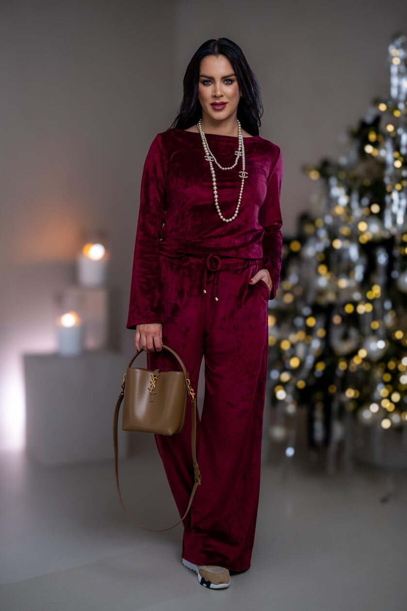 TOP “ANNETTE” - LODIČKOVÝ VÝSTRIH, ROZŠÍRENÉ RUKÁVY