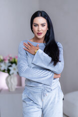 TOP “ANNETTE” - LODIČKOVÝ VÝSTRIH, ROZŠÍRENÉ RUKÁVY