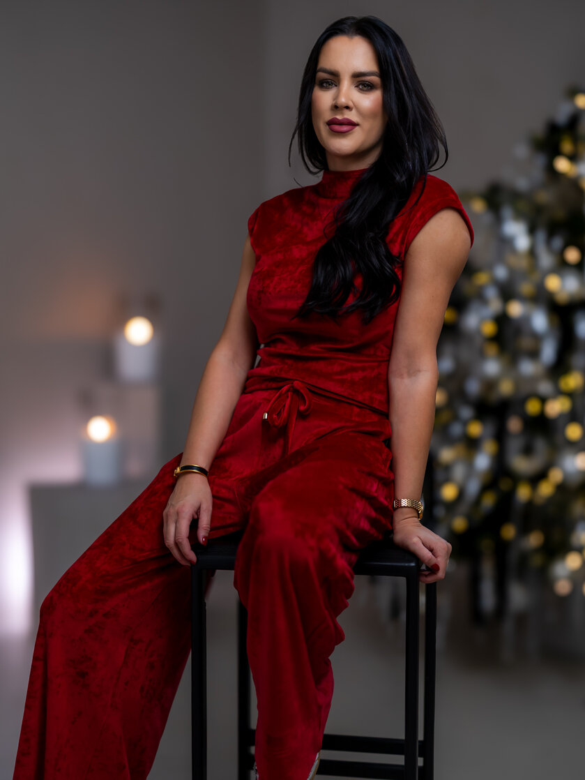 TOP “ANNETTE” - PRINECHANÝ STOJAČIK, PADNUTÉ PLECIA