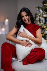 TOP “ANNETTE” - PRINECHANÝ STOJAČIK, PADNUTÉ PLECIA