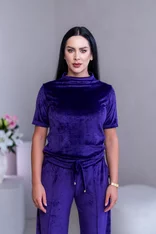 TOP “ANNETTE” - PRINECHANÝ STOJAČIK, PRILIEHAVÉ RUKÁVY TOP “ANNETTE” - PRINECHANÝ STOJAČIK, PRILIEHAVÉ RUKÁVY
