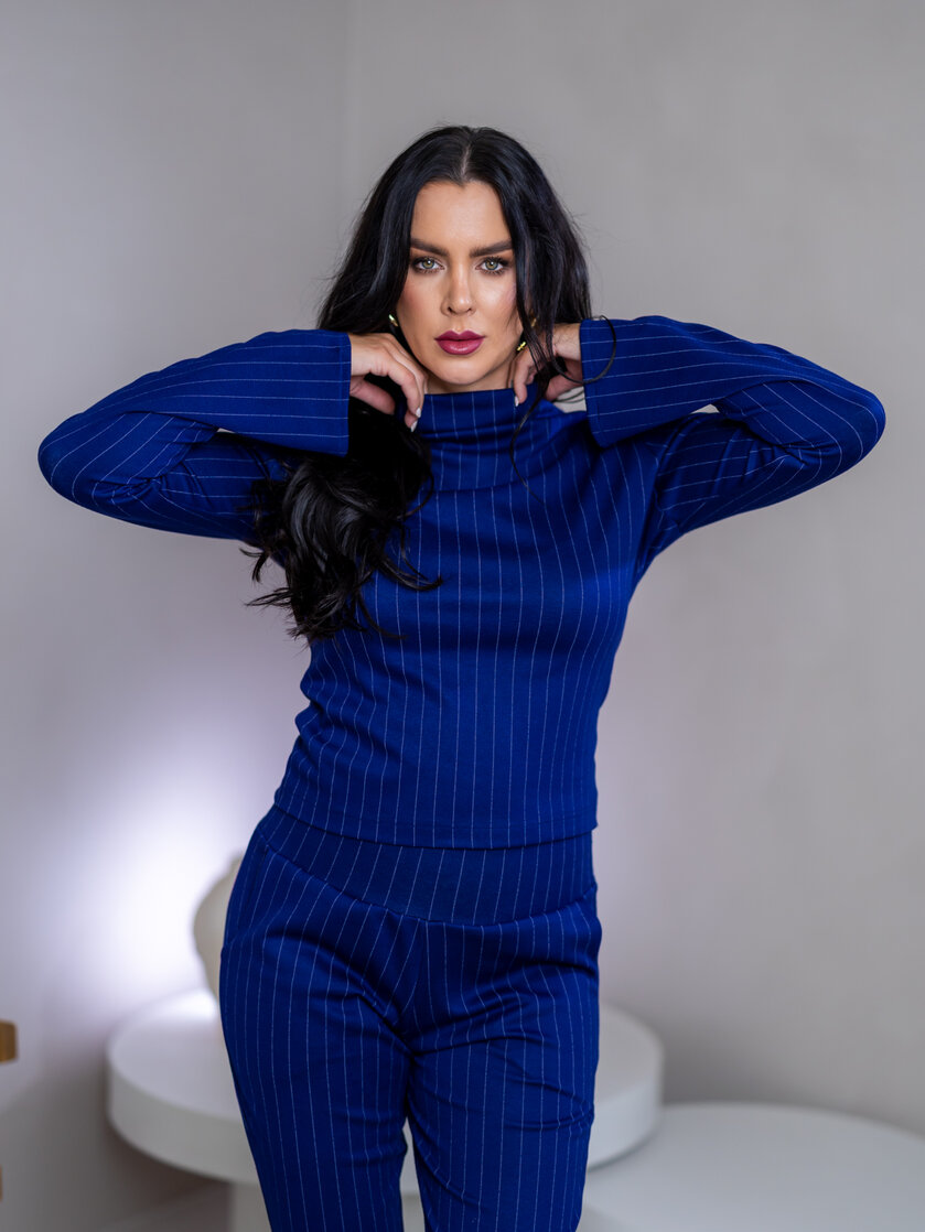 TOP “ANNETTE” - PRINECHANÝ STOJAČIK, ROZŠÍRENÉ RUKÁVY