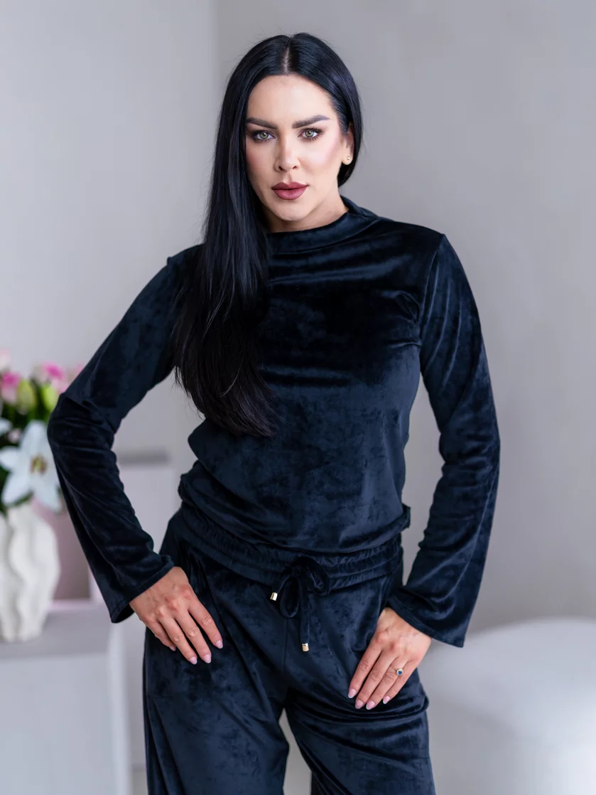 TOP “ANNETTE” - PRINECHANÝ STOJAČIK, ROZŠÍRENÉ RUKÁVY