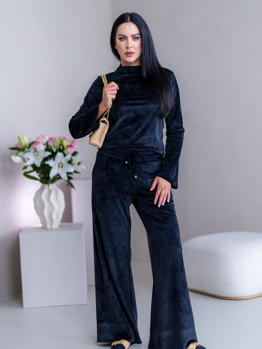 TOP “ANNETTE” - PRINECHANÝ STOJAČIK, ROZŠÍRENÉ RUKÁVY