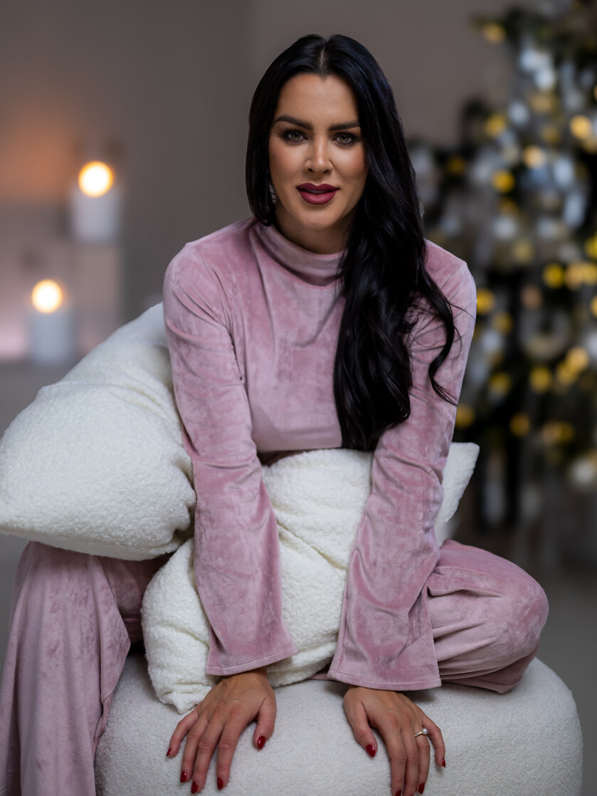 TOP “ANNETTE” - PRINECHANÝ STOJAČIK, ROZŠÍRENÉ RUKÁVY