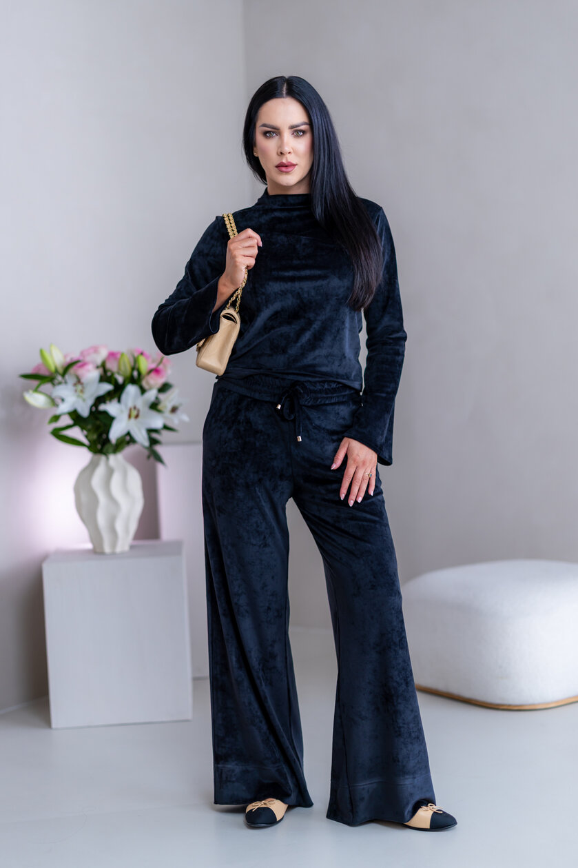 TOP “ANNETTE” - PRINECHANÝ STOJAČIK, ROZŠÍRENÉ RUKÁVY