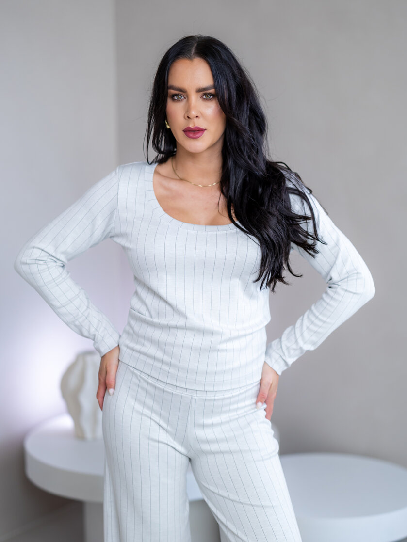 TOP “ANNETTE” - VEĽKÝ GUĽATÝ VÝSTRIH, PRILIEHAVÉ RUKÁVY