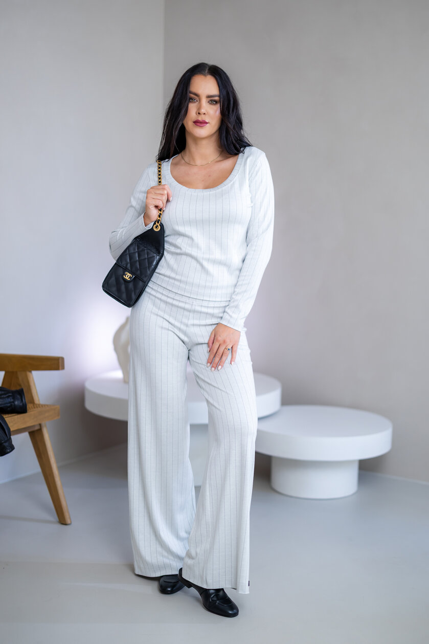 TOP “ANNETTE” - VEĽKÝ GUĽATÝ VÝSTRIH, PRILIEHAVÉ RUKÁVY