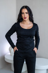 TOP “CAMILLA” - VEĽKÝ GUĽATÝ VÝSTRIH, PRILIEHAVÉ RUKÁVY